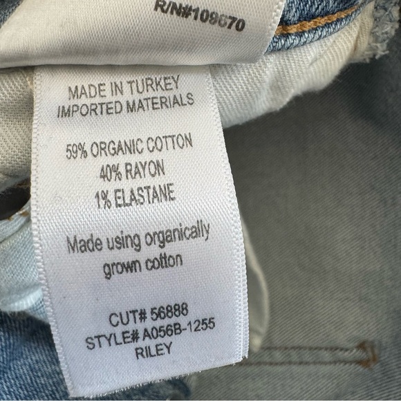 Agolde Riley High Rise Distressed Jeans size 24 - Picture 8 of 9